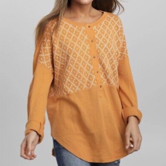 FREE PEOPLE Free Spirit Henley Oversized Top OB1210307 Peach Fuzz Comb - Picture 1 of 4
